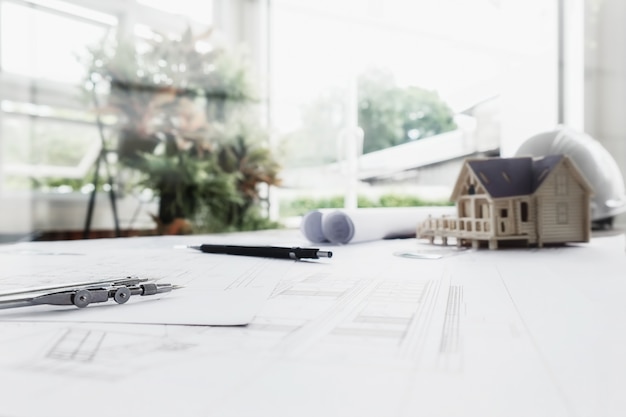 沉木放在鱼缸里水发黄怎么办