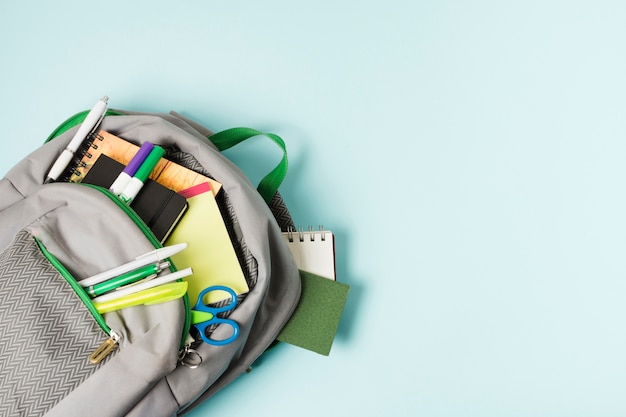 年满70的老人可以办理深圳居住证吗